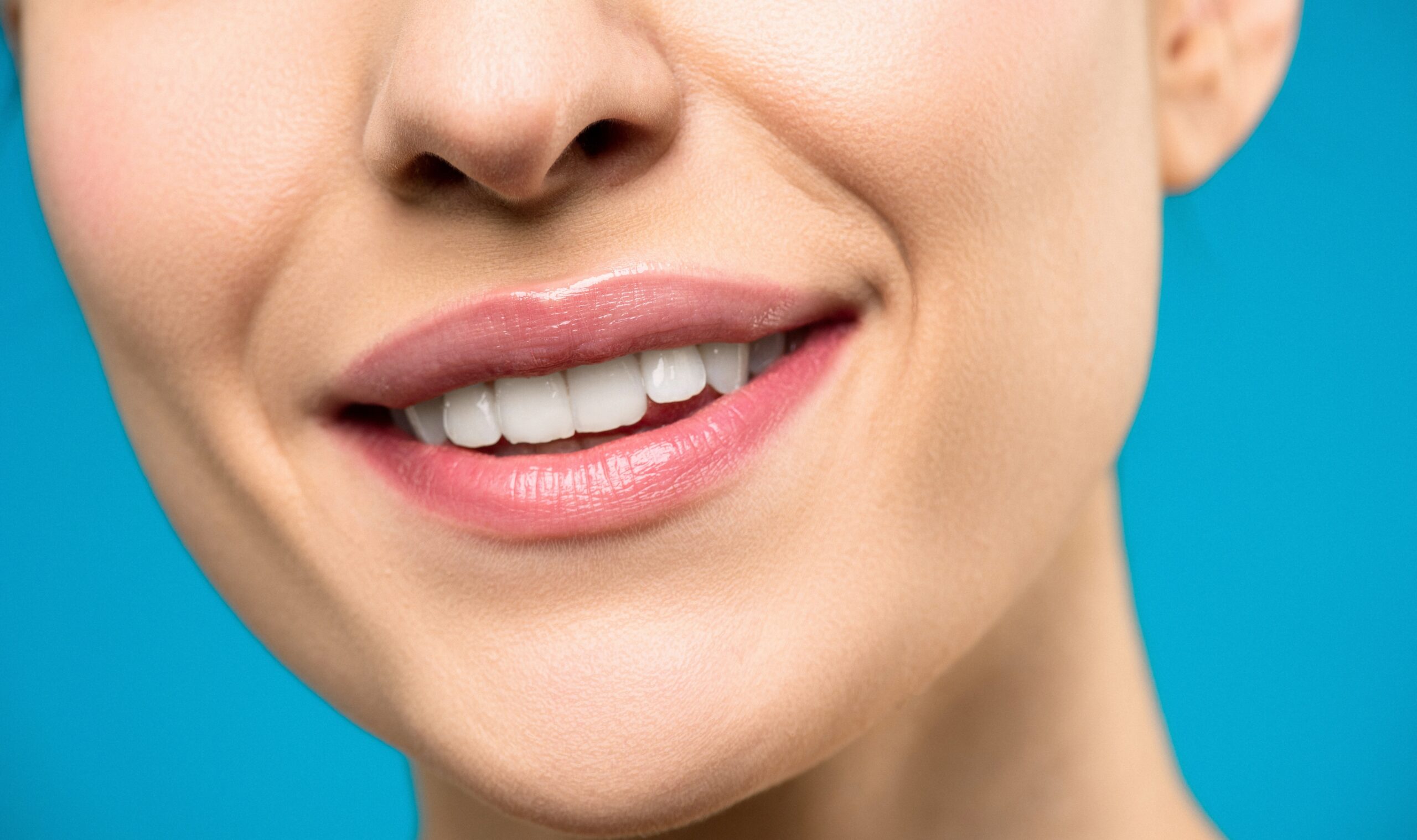 What’s the Difference: Dental Crowns vs. Implant Crowns